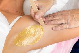 WAXING UNDER ARMS
